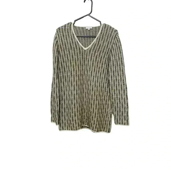 Escada Light  Knit Top w Metallic thread, Size Large - Picture 1 of 5